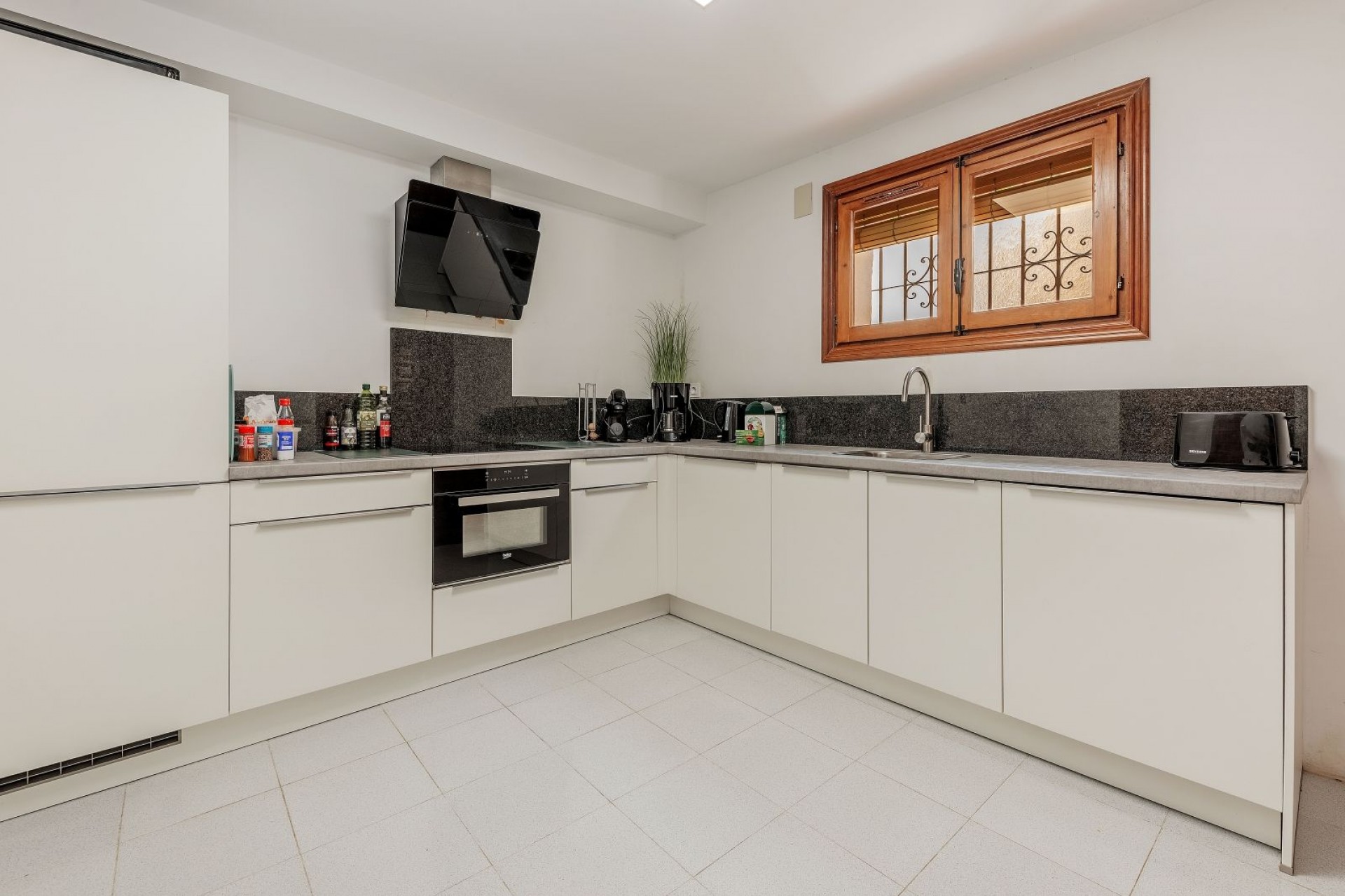 Sale - Villa -
Moraira - Pla de Mar