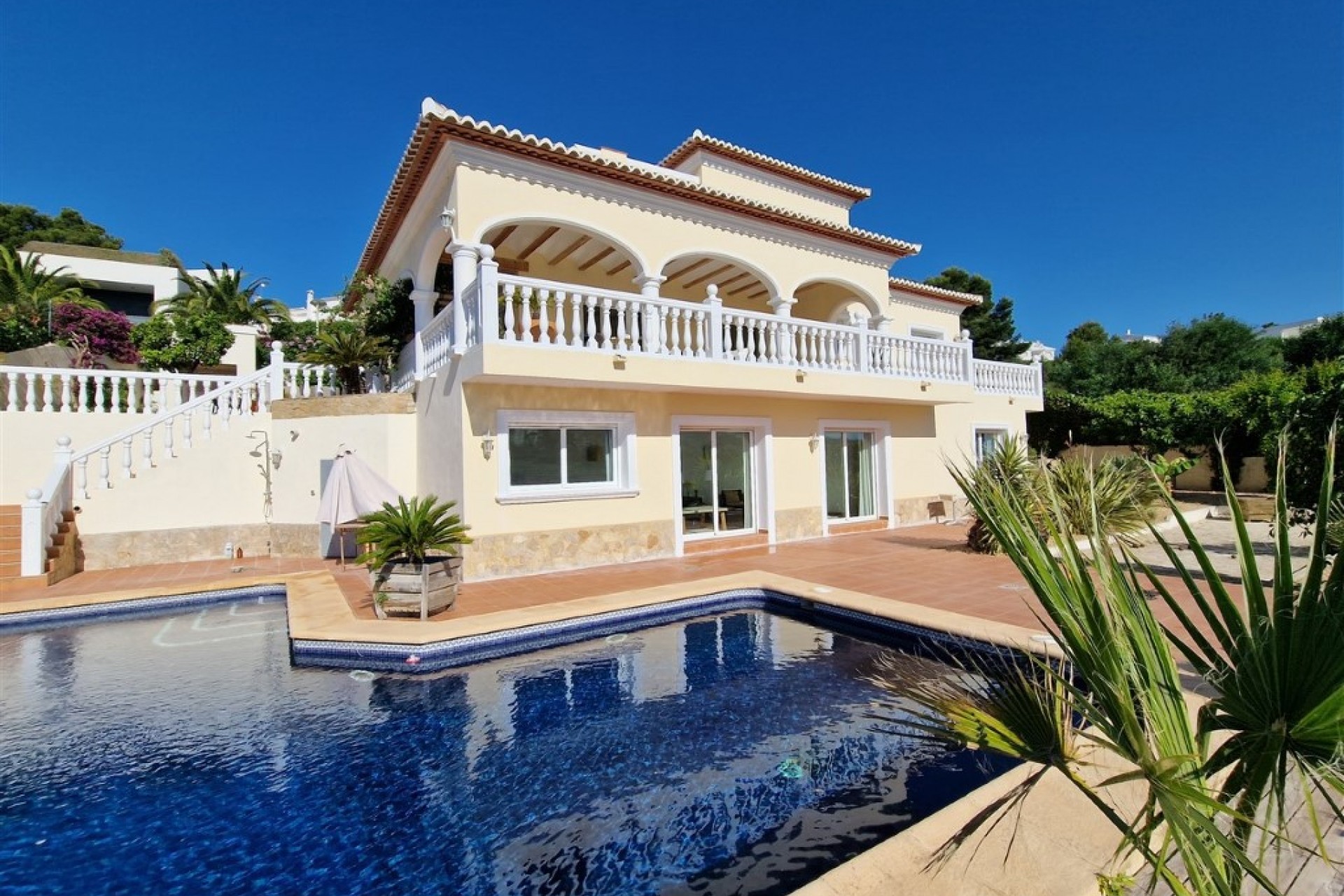 Sale - Villa -
Moraira - Sabatera
