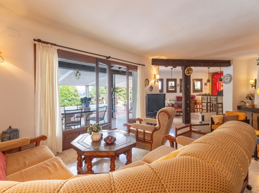 Sale - Villa -
Moraira - San Jaime