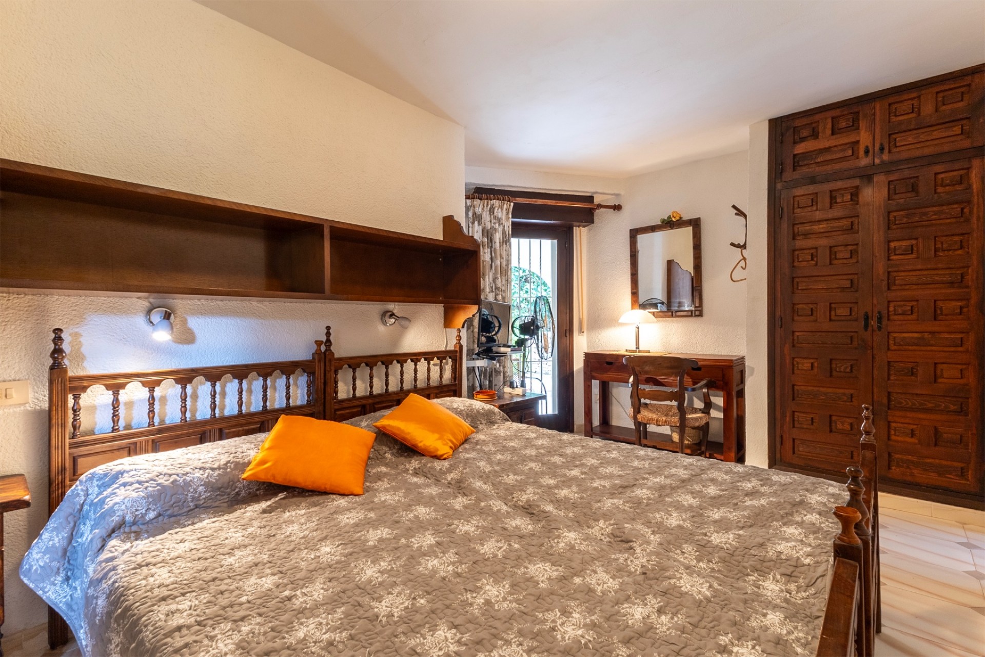 Sale - Villa -
Moraira - San Jaime