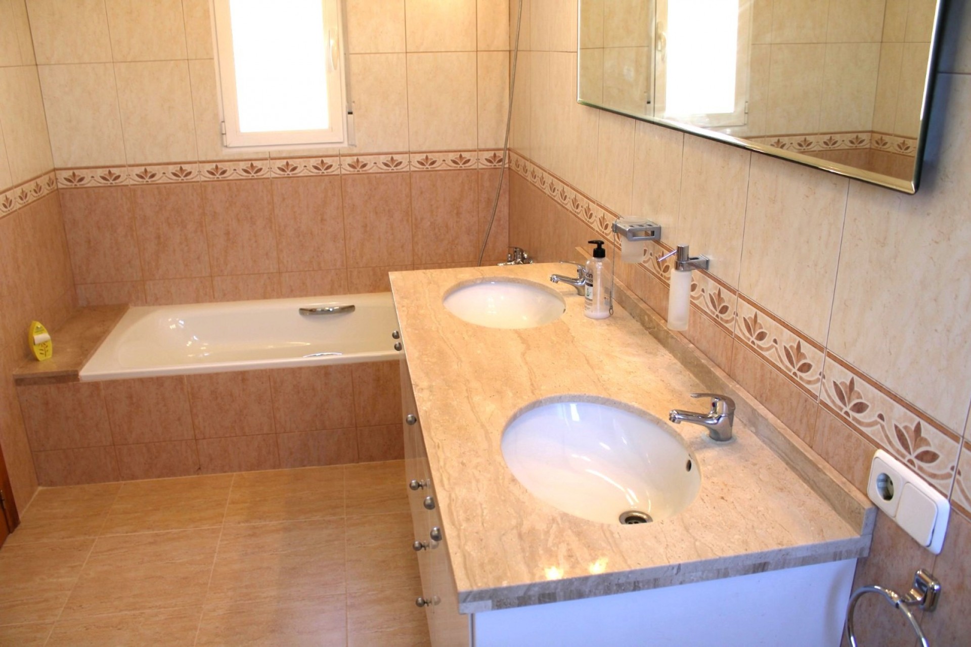 Sale - Villa -
Moraira - Sol Park