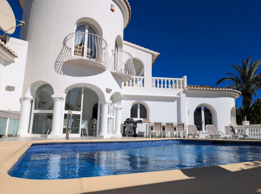 Sale - Villa -
Moraira - Sol Park