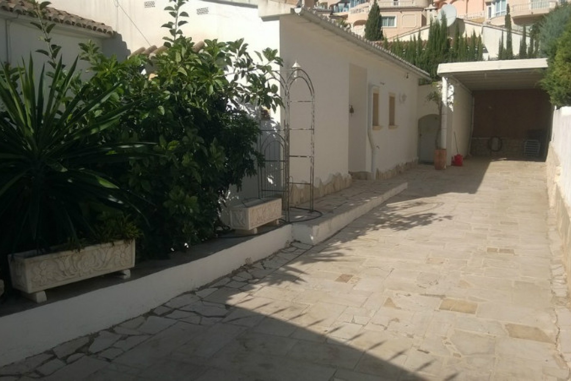 Sale - Villa -
Moraira