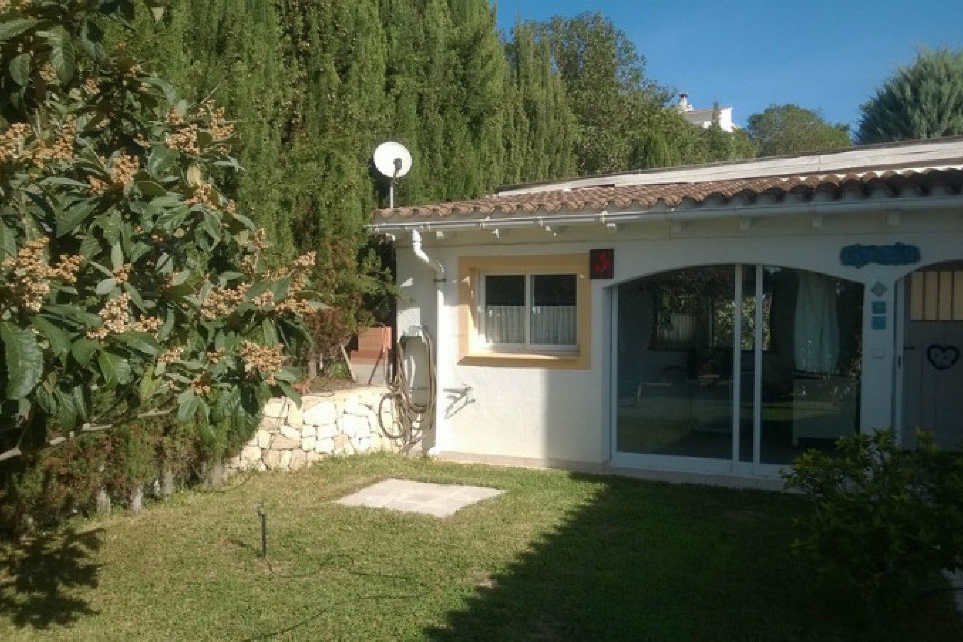 Sale - Villa -
Moraira