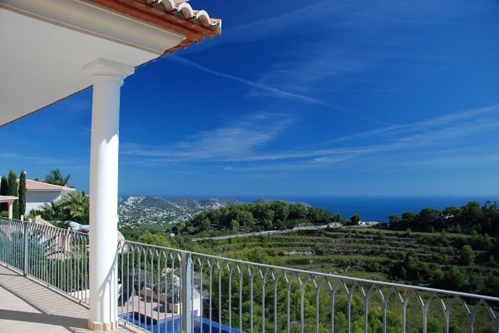 Sale - Villa -
Moraira