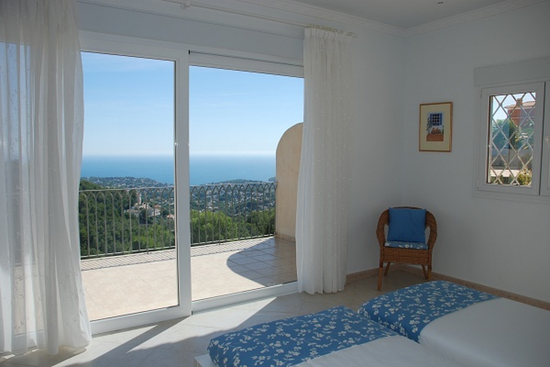 Sale - Villa -
Moraira
