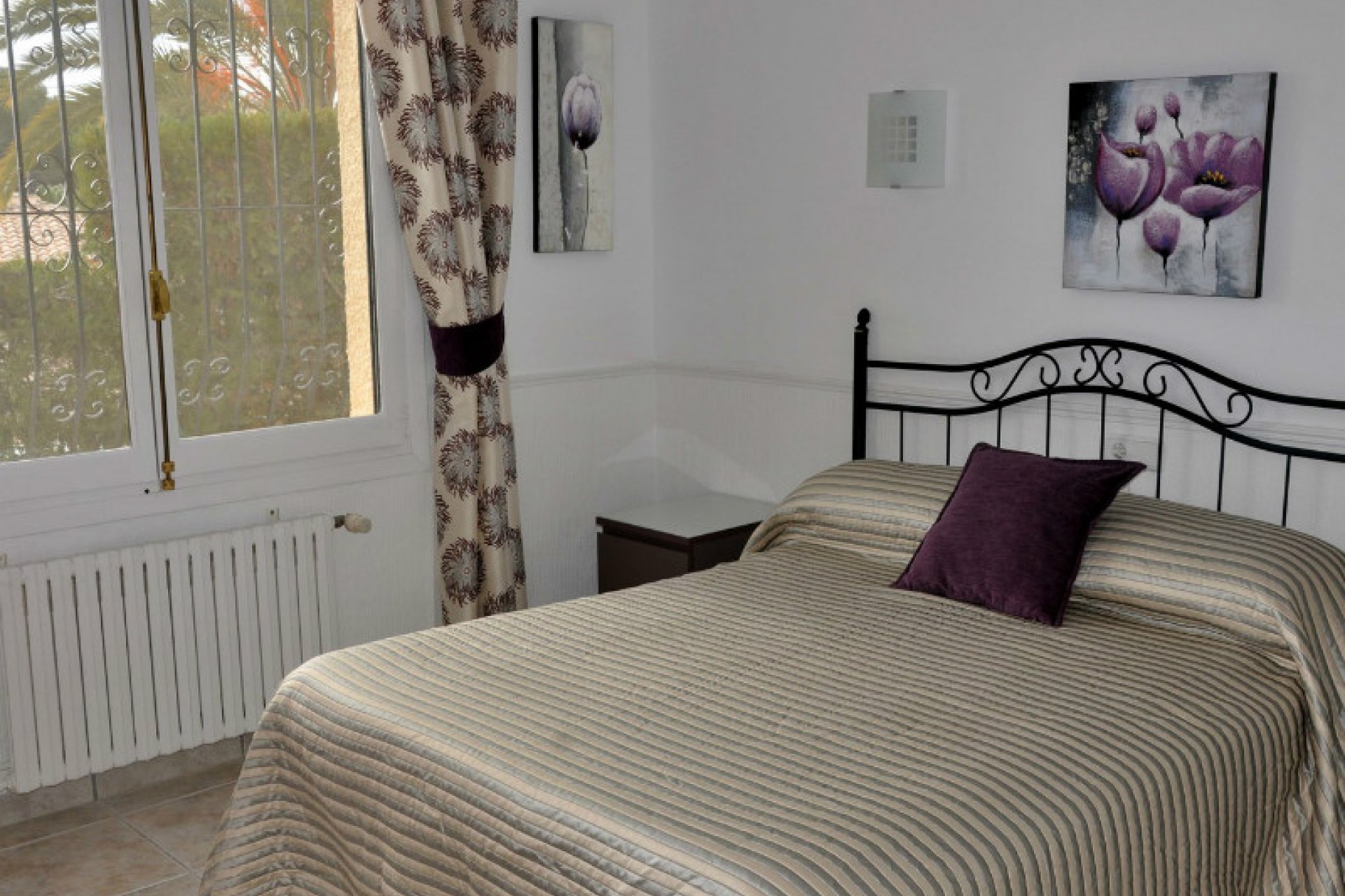 Sale - Villa -
Moraira