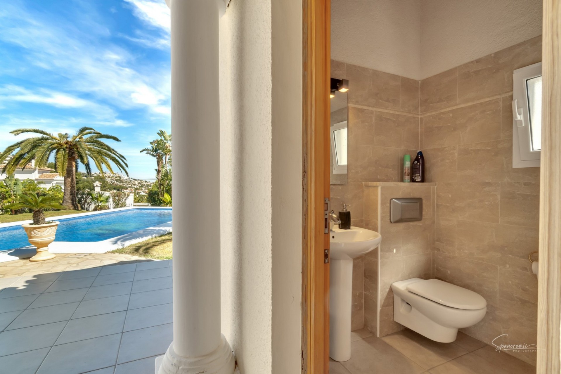 Sale - Villa -
Moraira