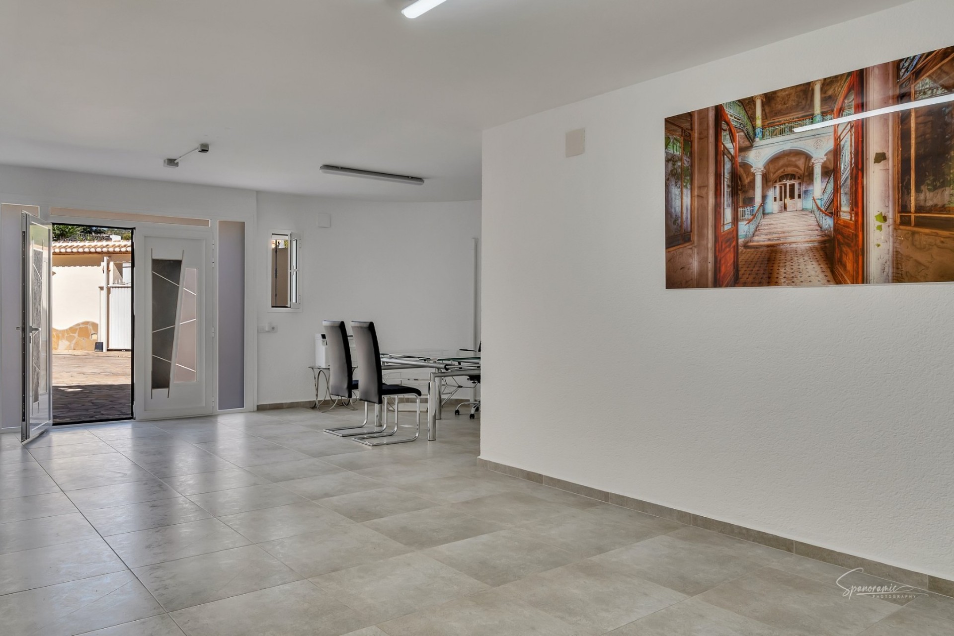 Sale - Villa -
Moraira