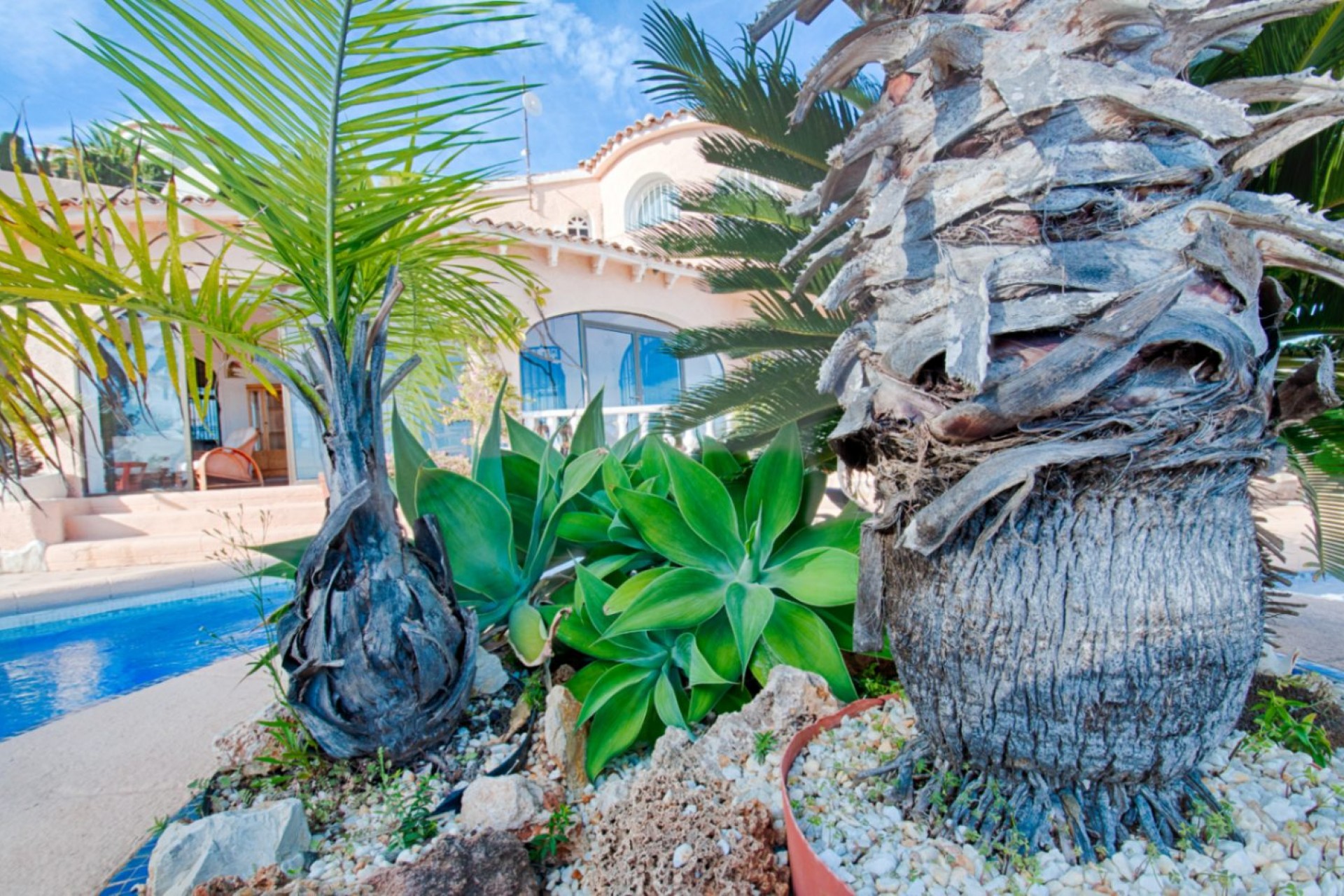 Sale - Villa -
Moraira