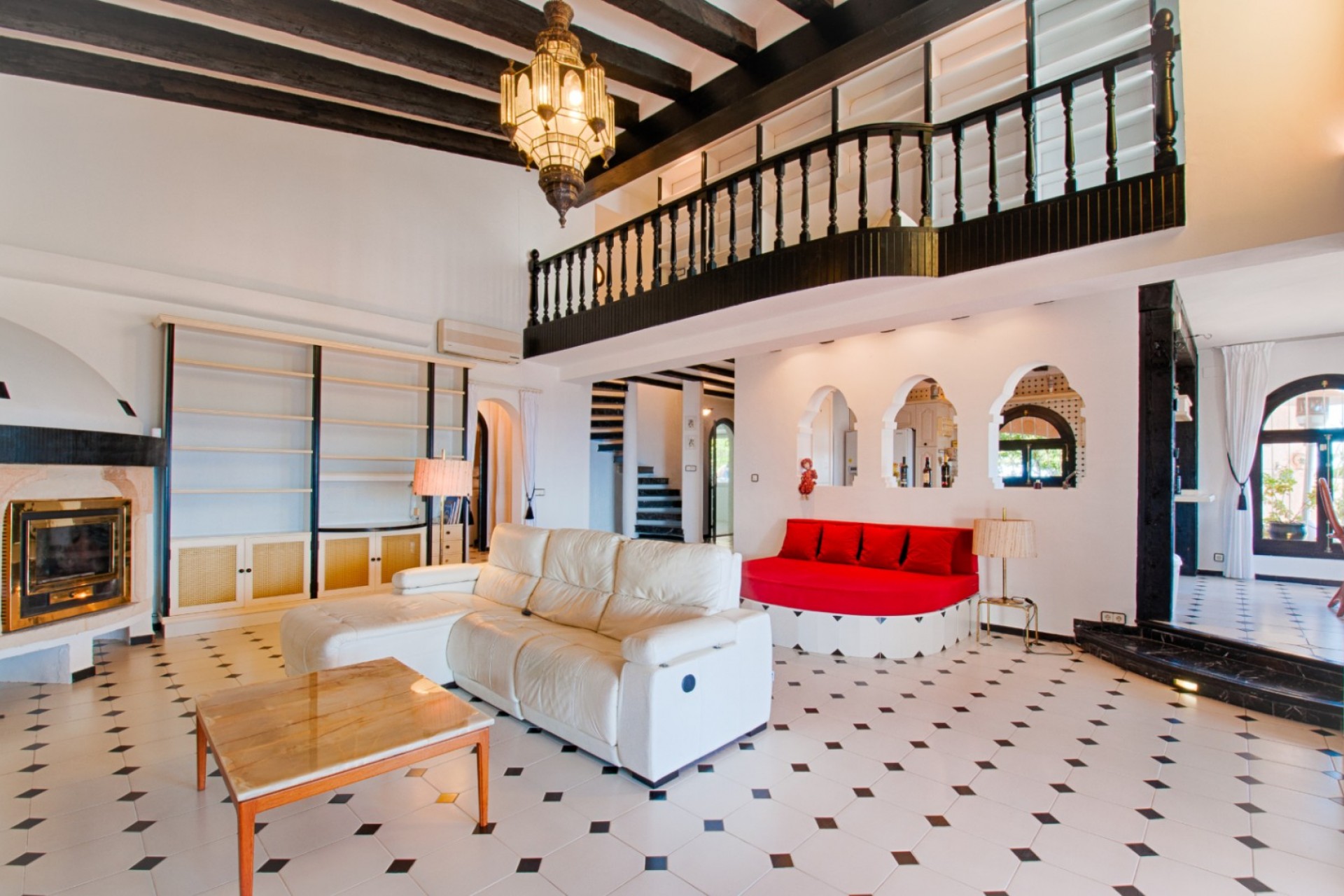 Sale - Villa -
Moraira