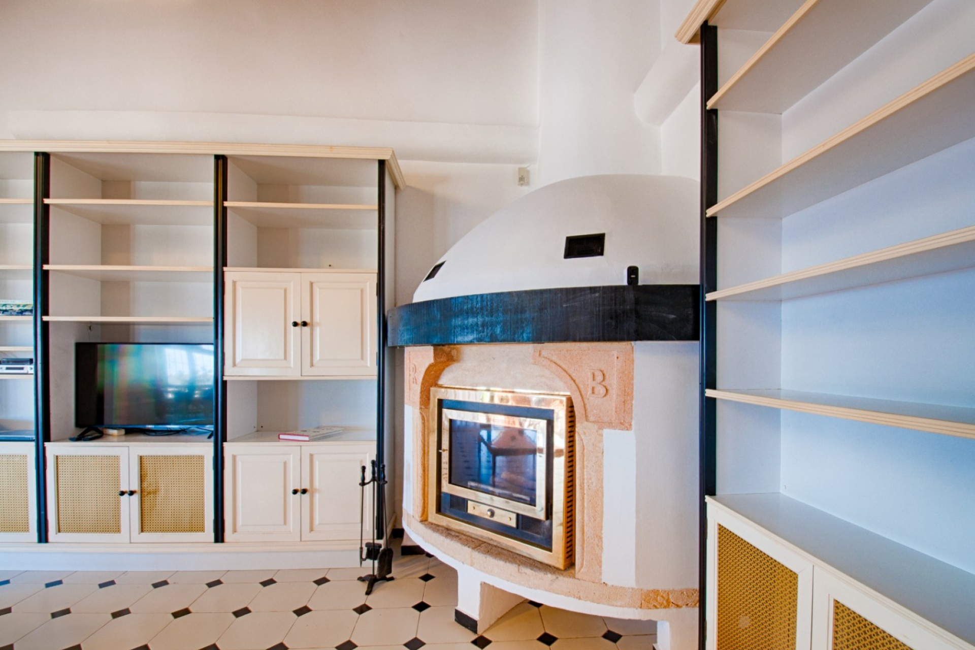 Sale - Villa -
Moraira