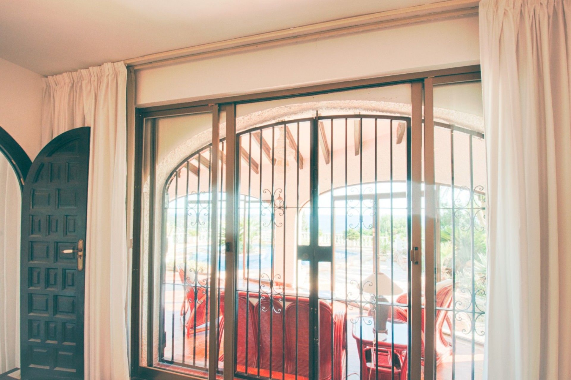 Sale - Villa -
Moraira