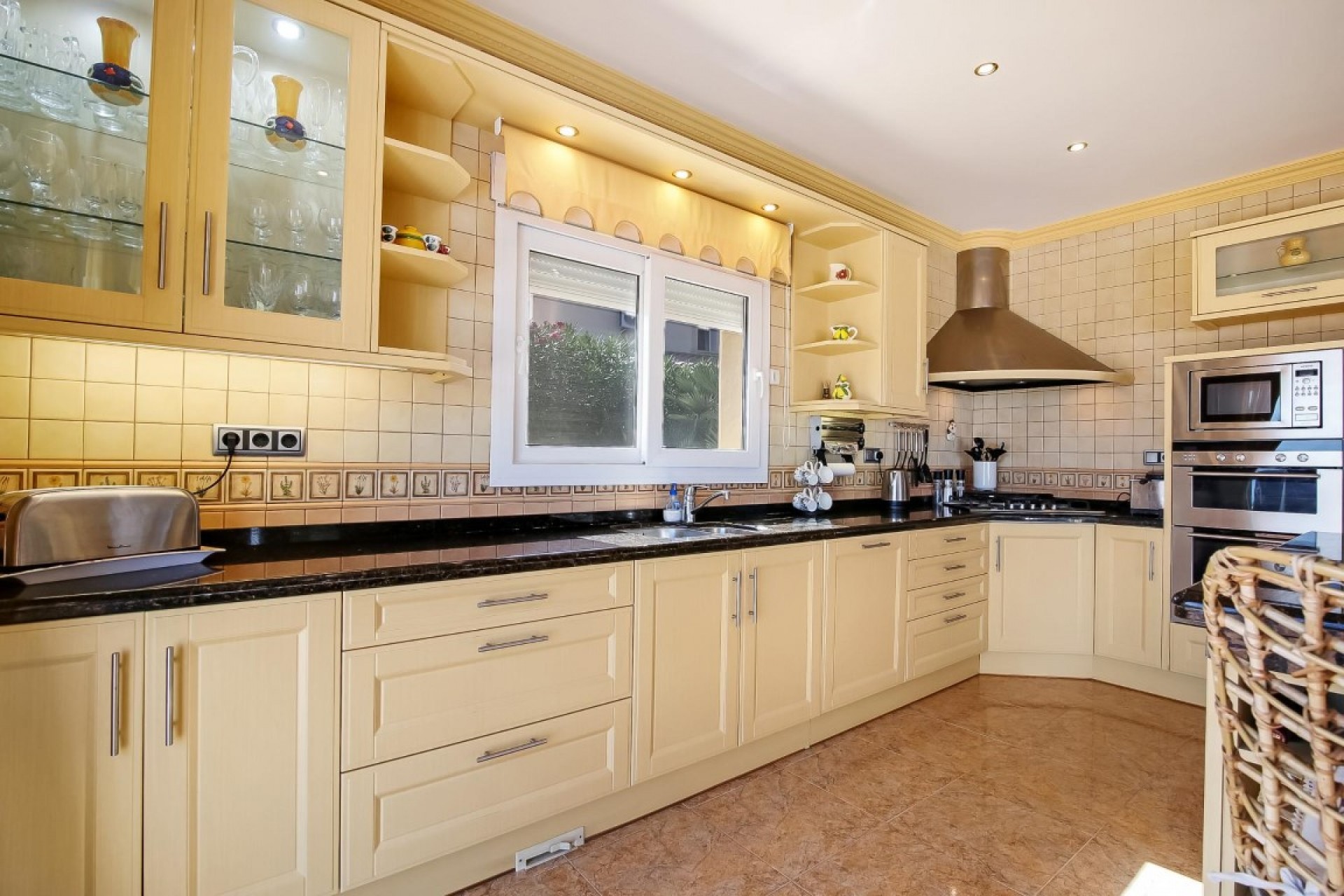 Sale - Villa -
Moraira