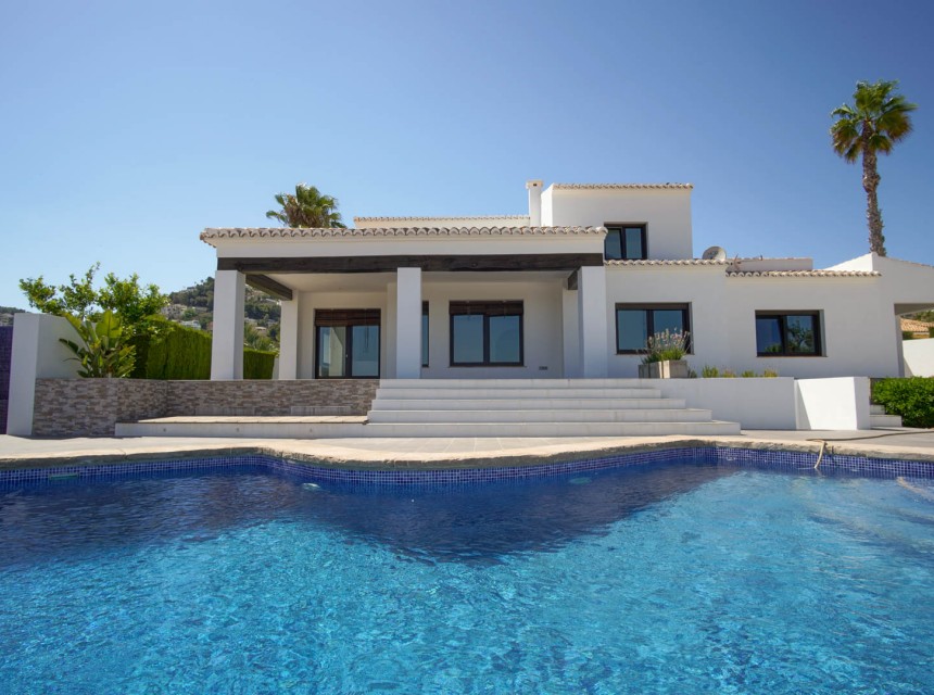 Sale - Villa -
Moraira