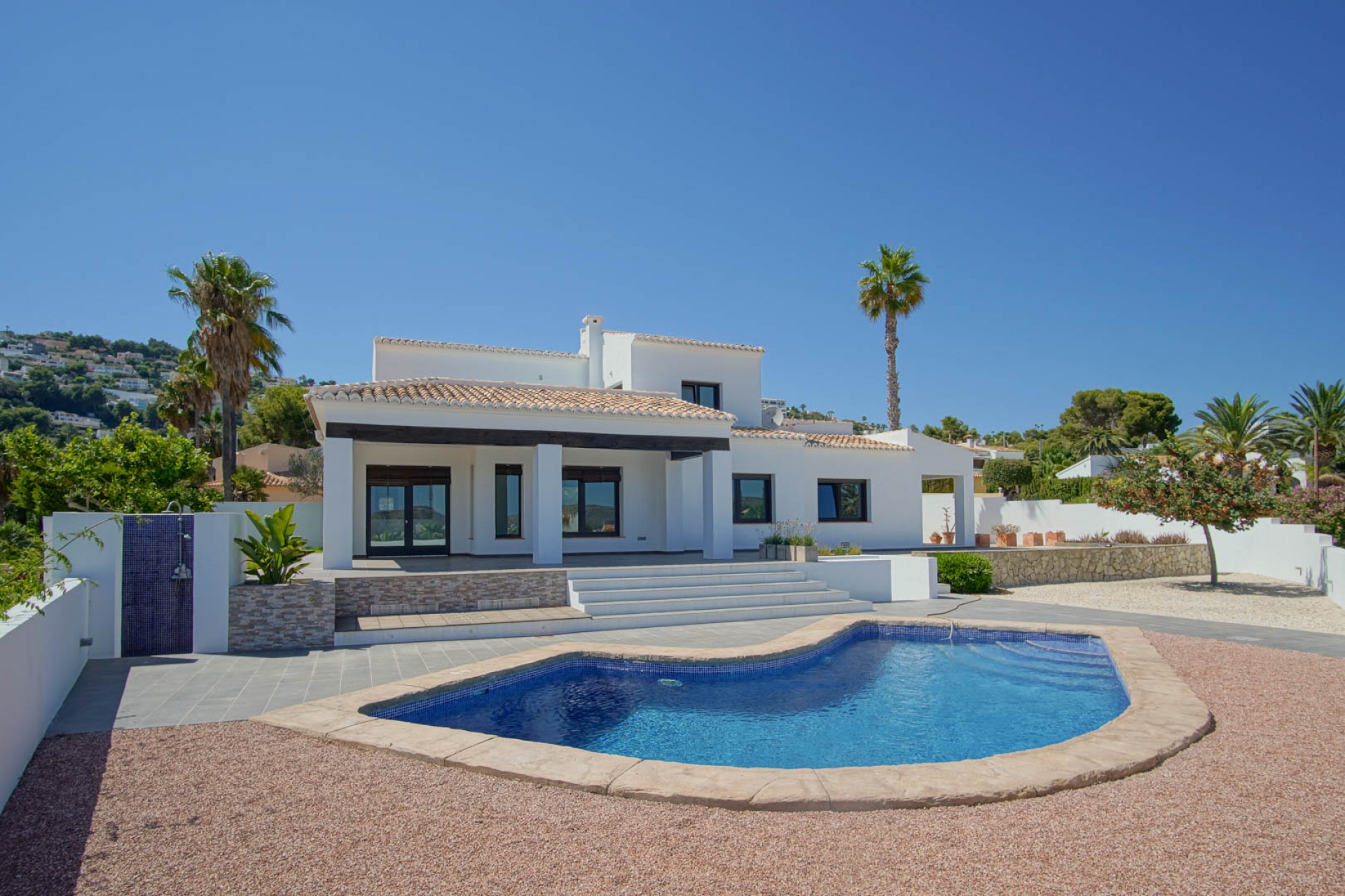 Sale - Villa -
Moraira
