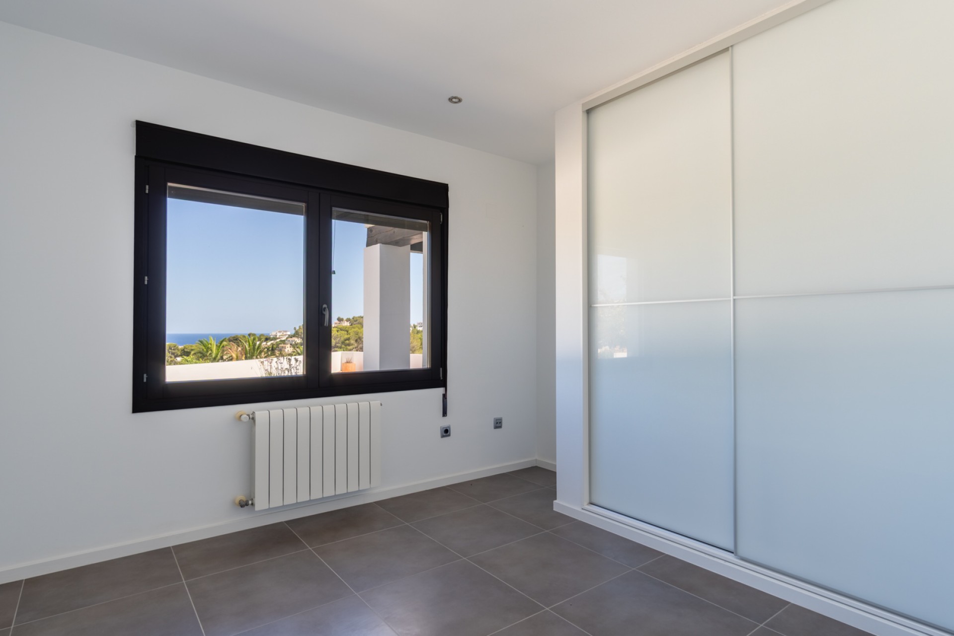Sale - Villa -
Moraira