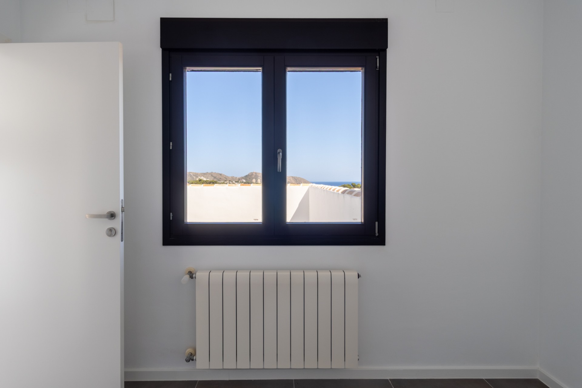 Sale - Villa -
Moraira