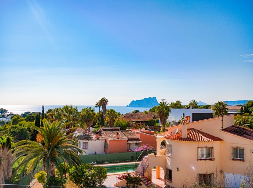 Sale - Villa -
Moraira