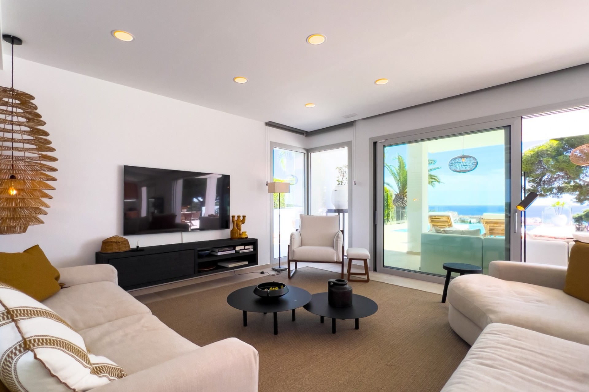 Sale - Villa -
Moraira