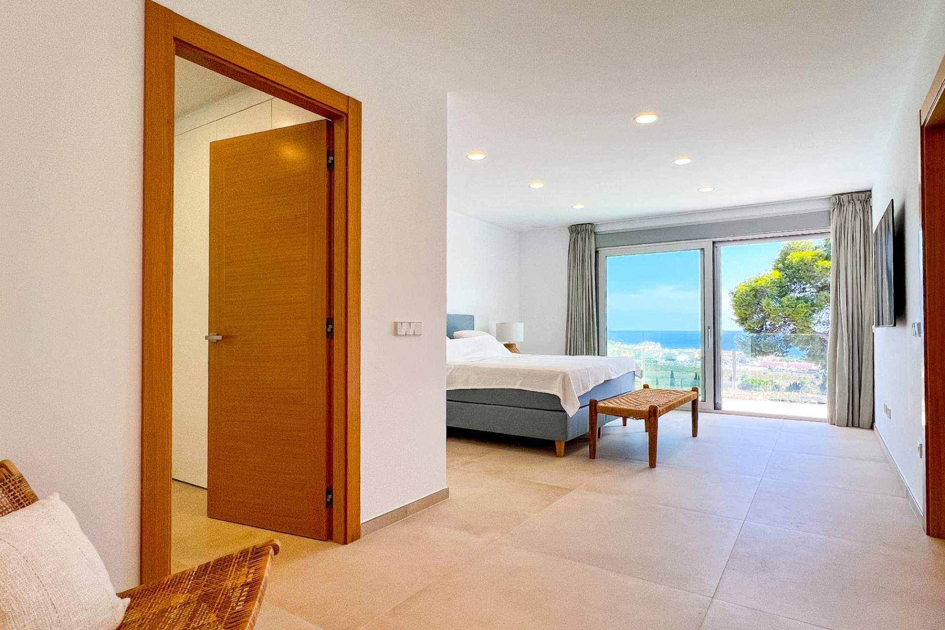 Sale - Villa -
Moraira