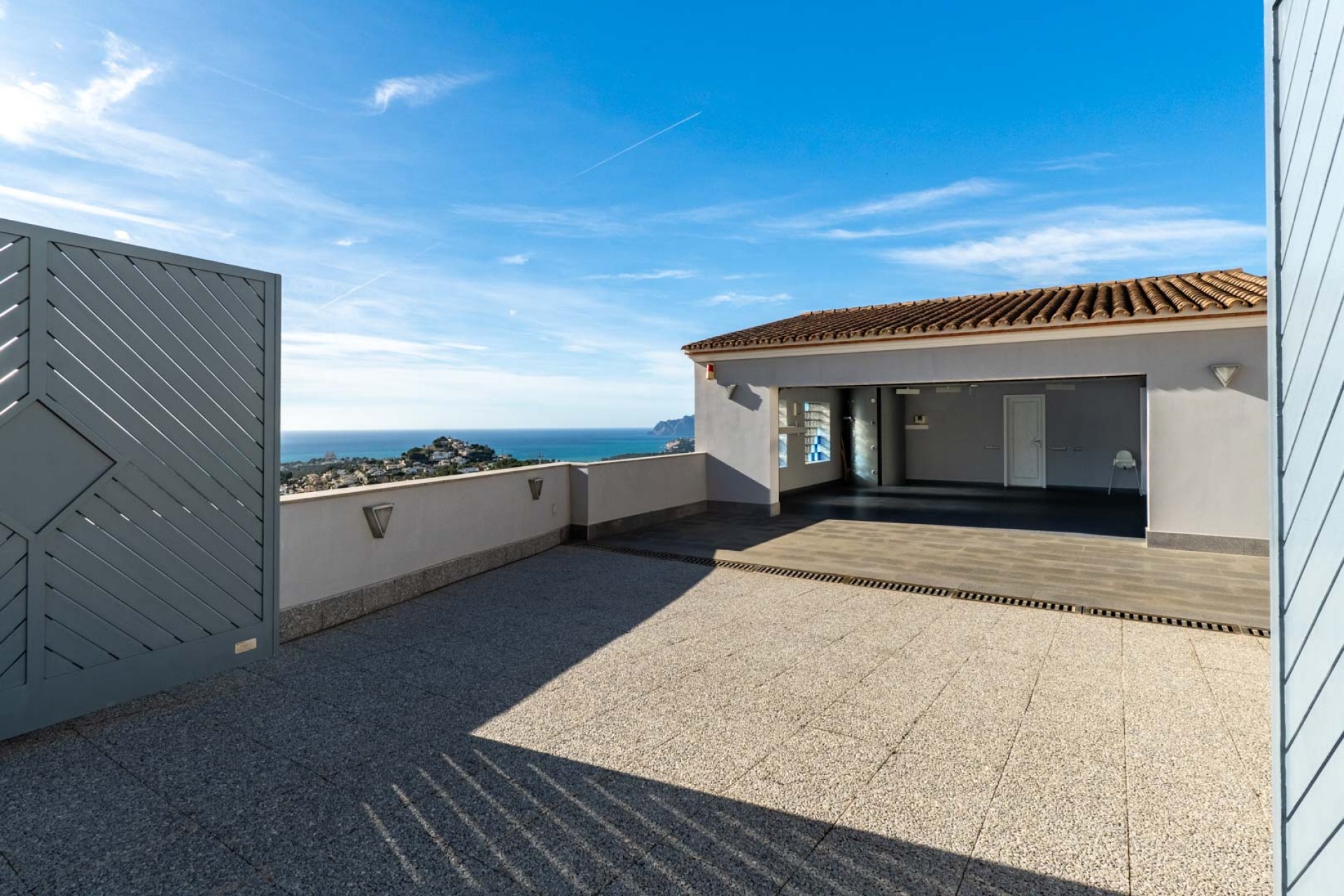 Sale - Villa -
Moraira