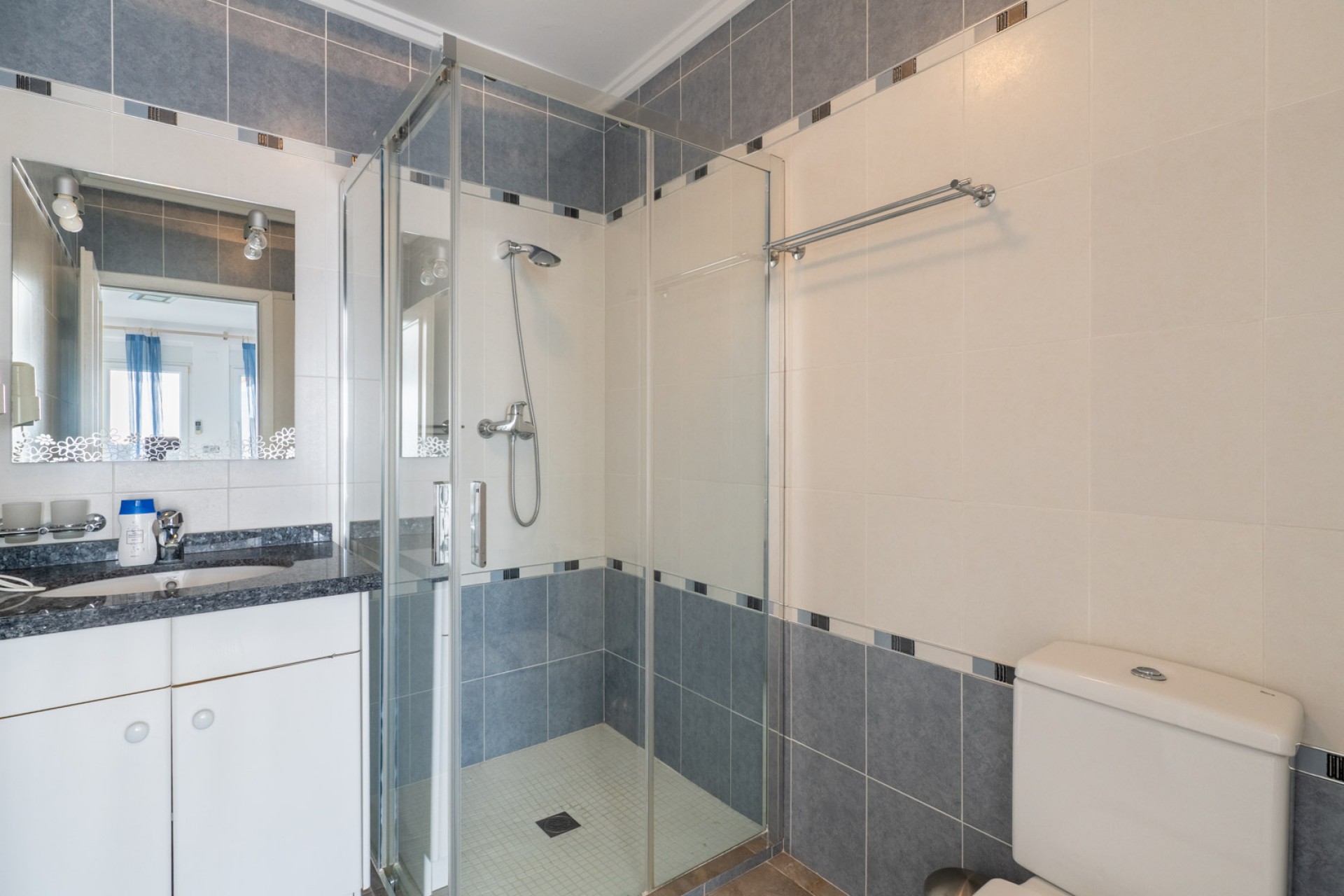 Sale - Villa -
Moraira