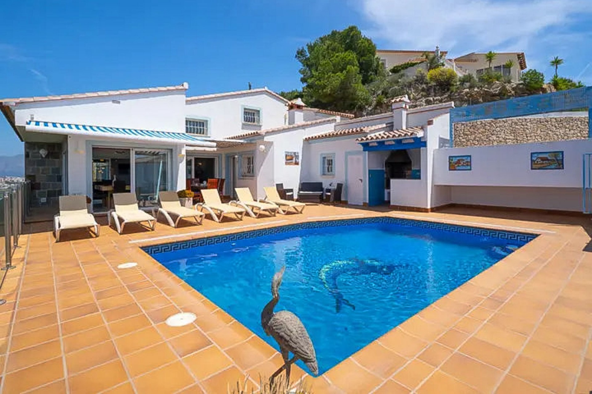 Sale - Villa -
Moraira