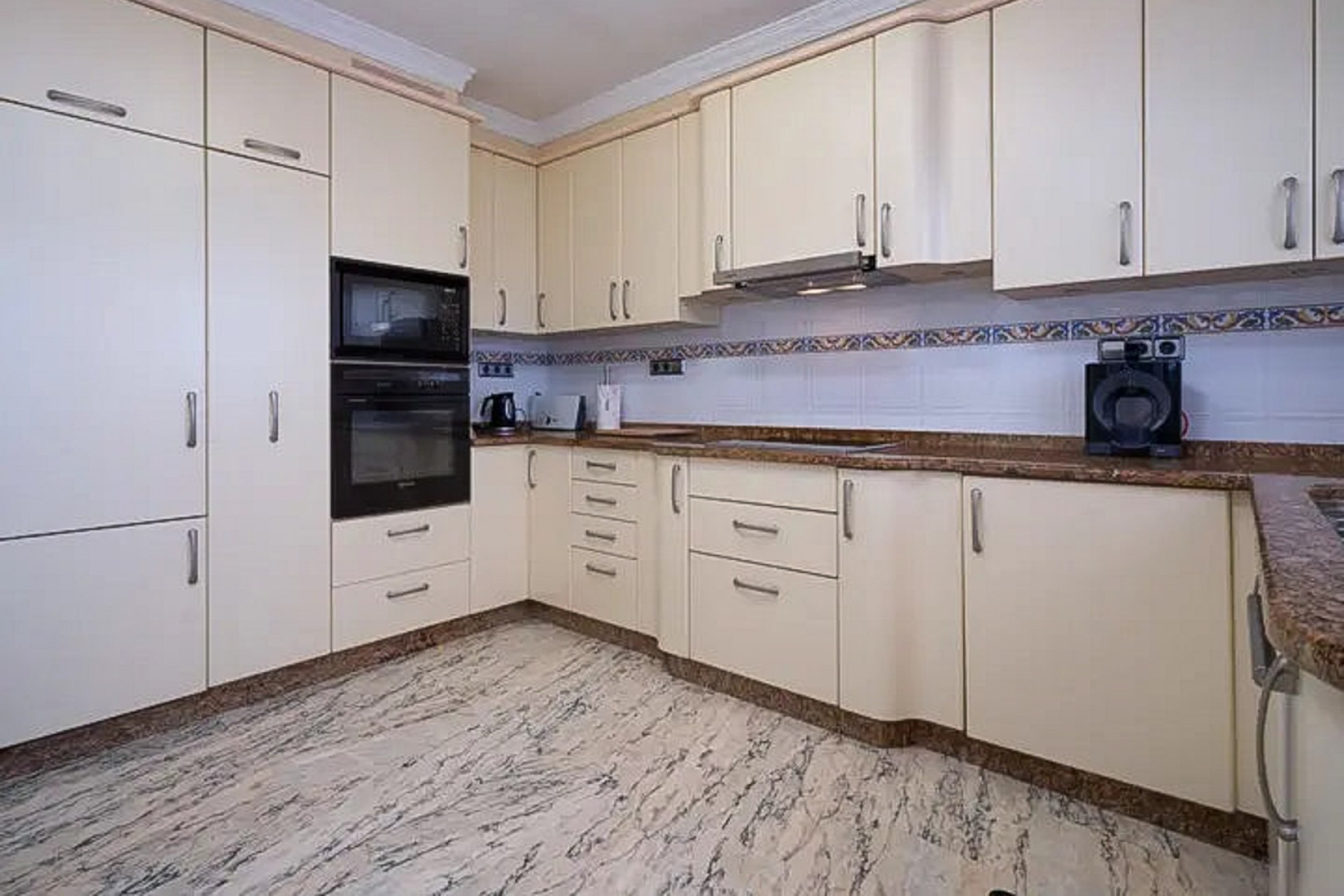 Sale - Villa -
Moraira