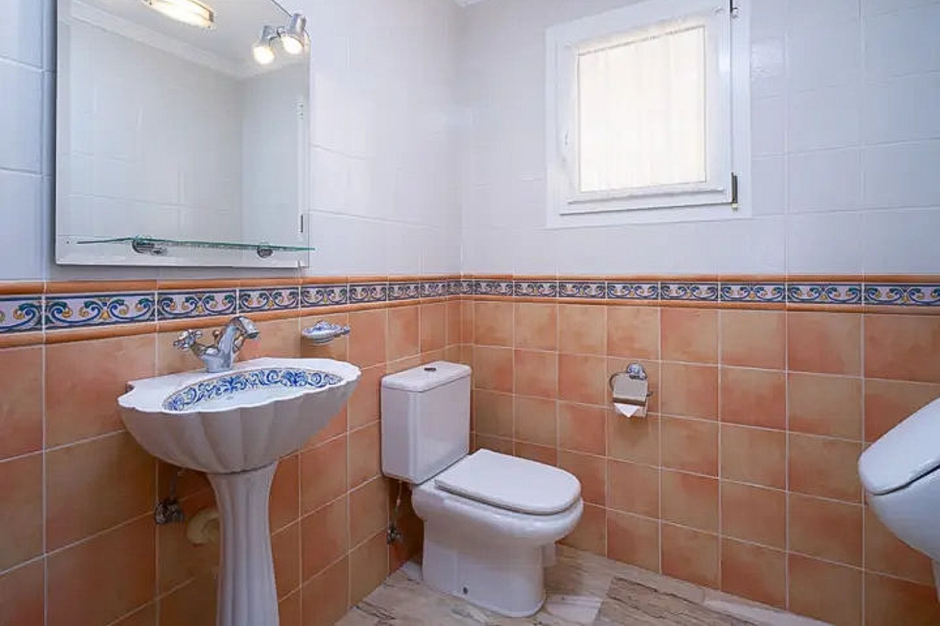 Sale - Villa -
Moraira