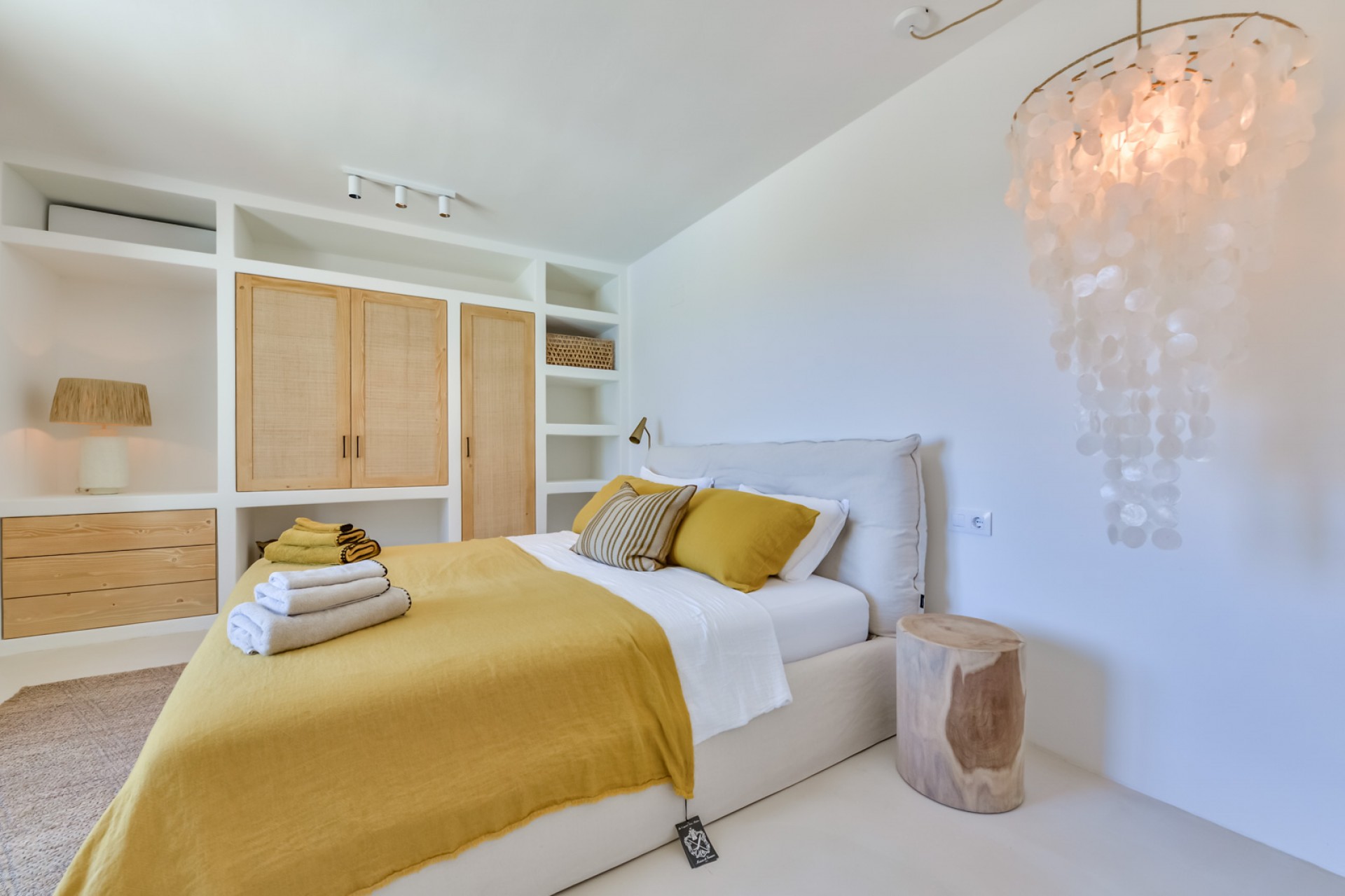 Sale - Villa -
Moraira