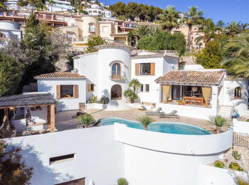 Sale - Villa -
Moraira