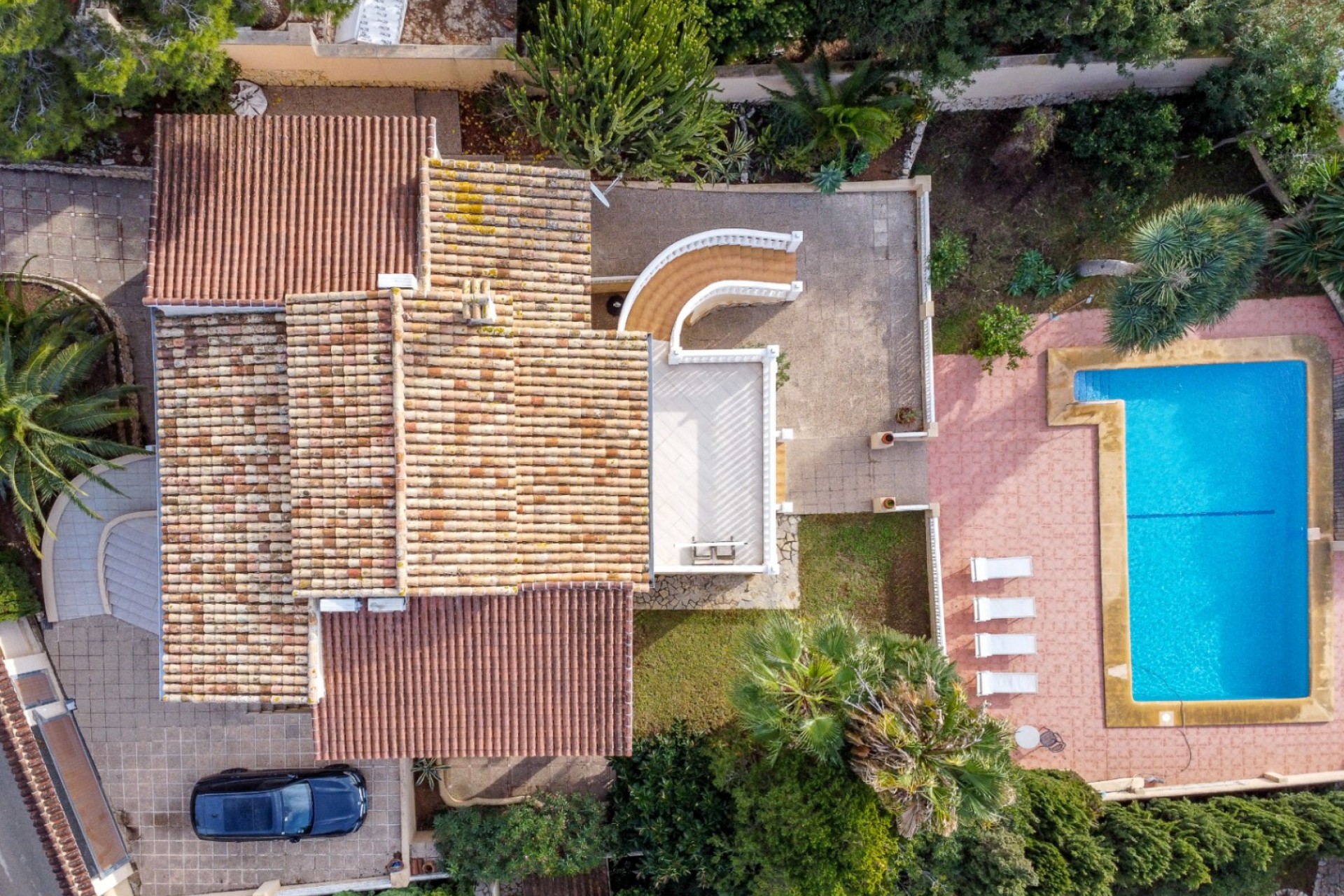 Sale - Villa -
Moraira