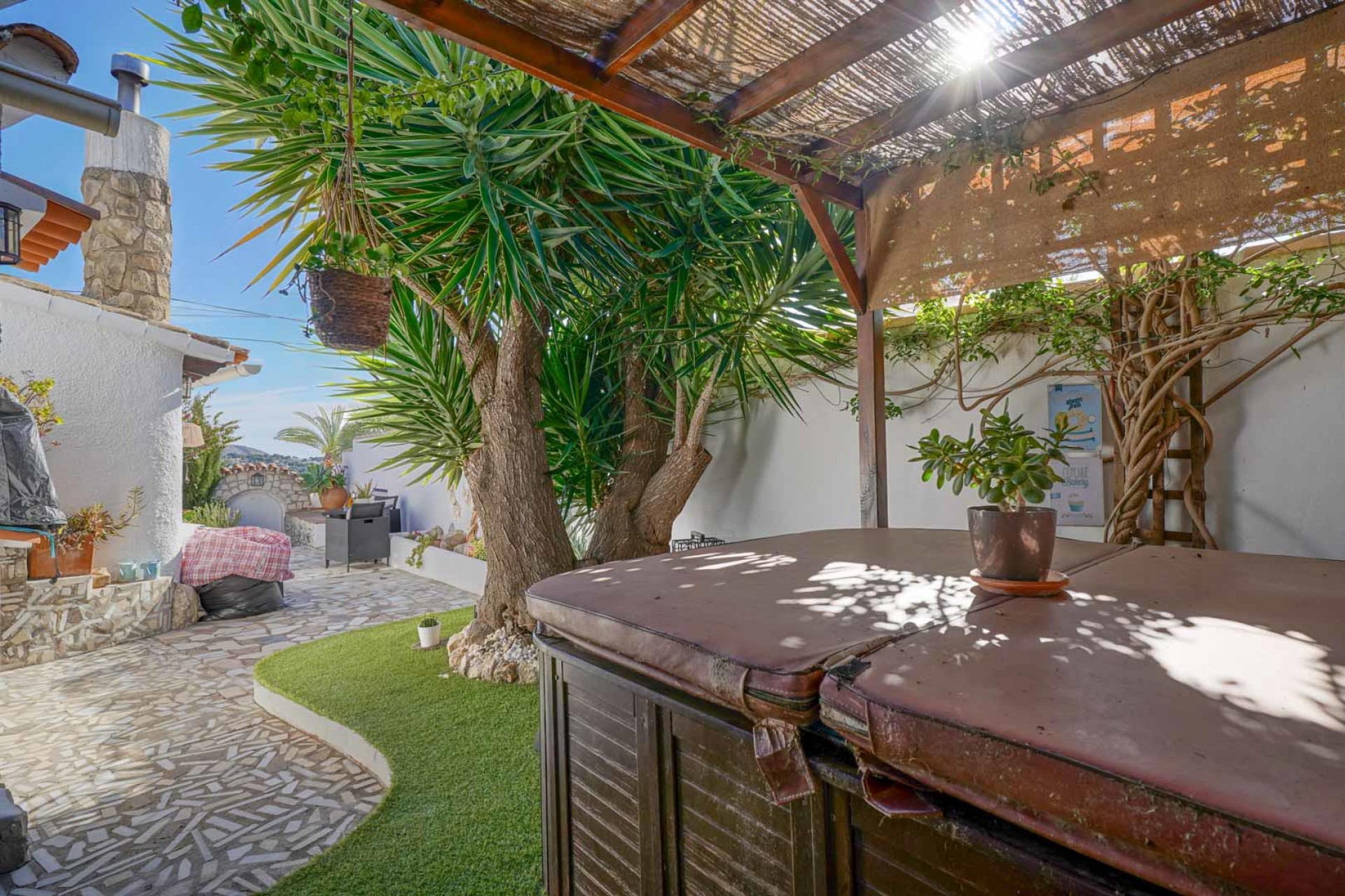 Sale - Villa -
Moraira