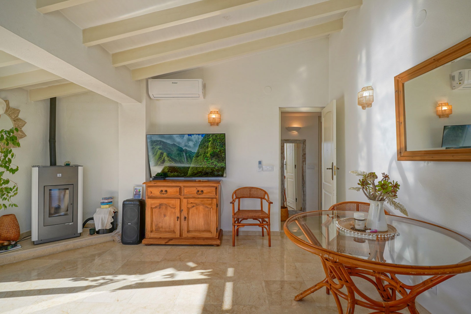 Sale - Villa -
Moraira
