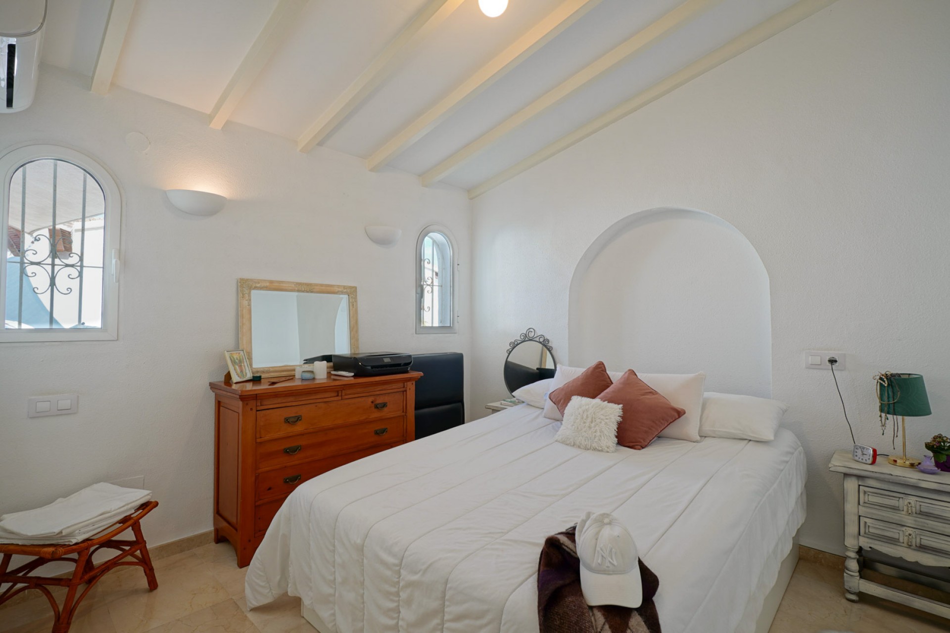 Sale - Villa -
Moraira