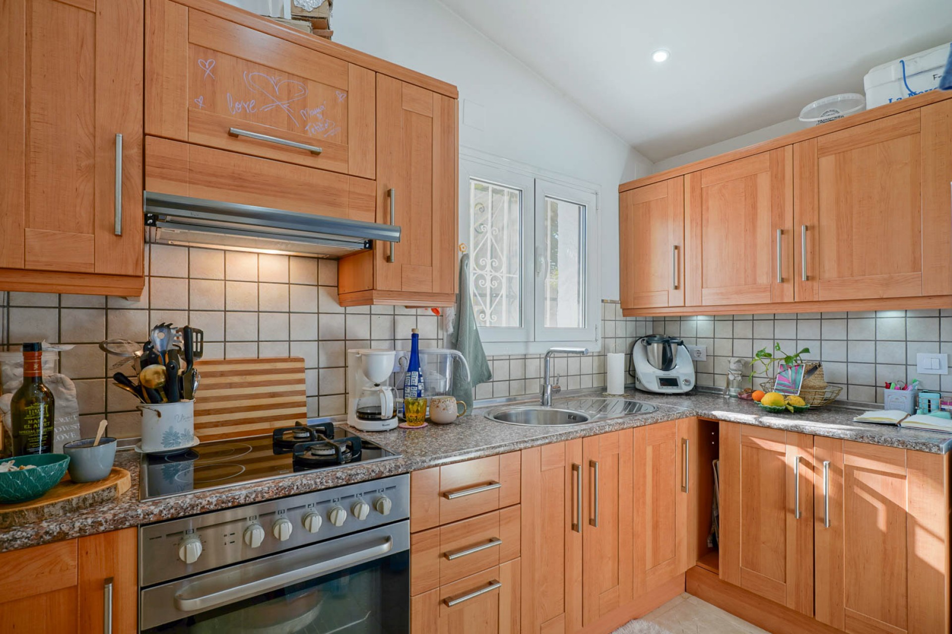 Sale - Villa -
Moraira