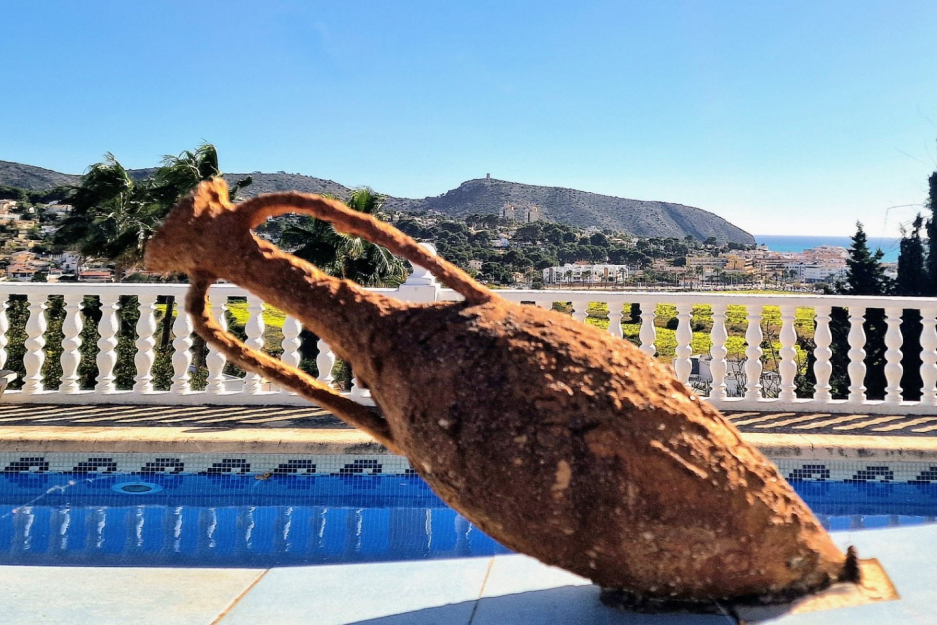 Sale - Villa -
Moraira