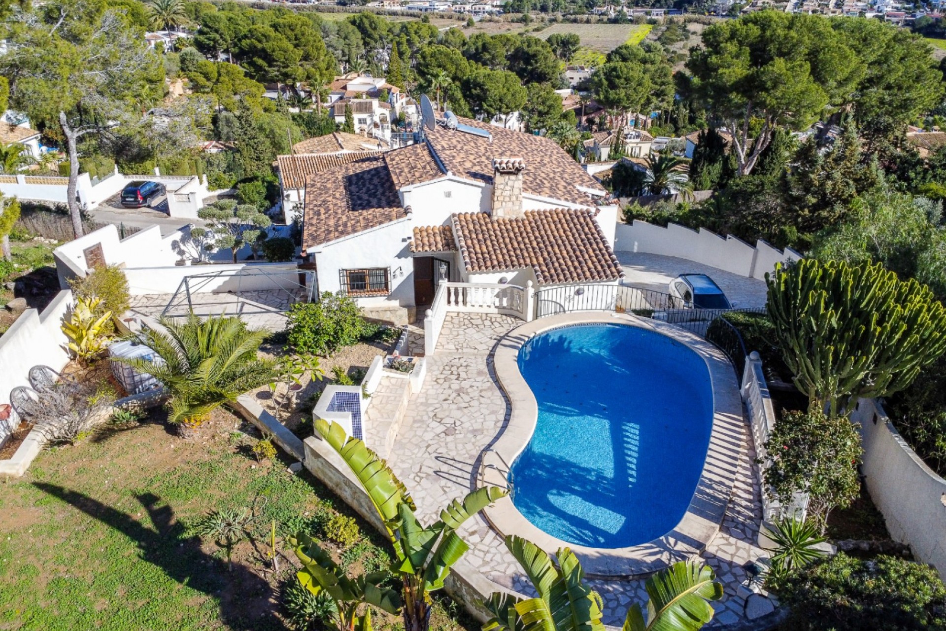 Sale - Villa -
Moraira