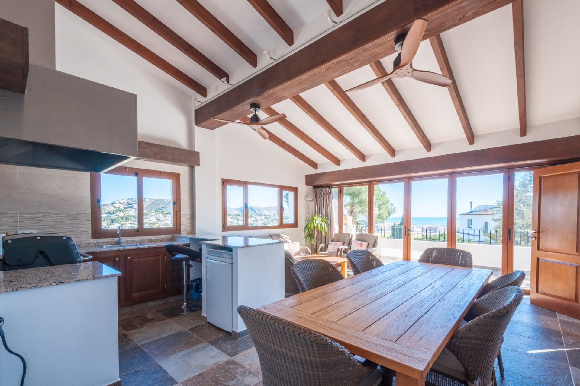 Sale - Villa -
Moraira