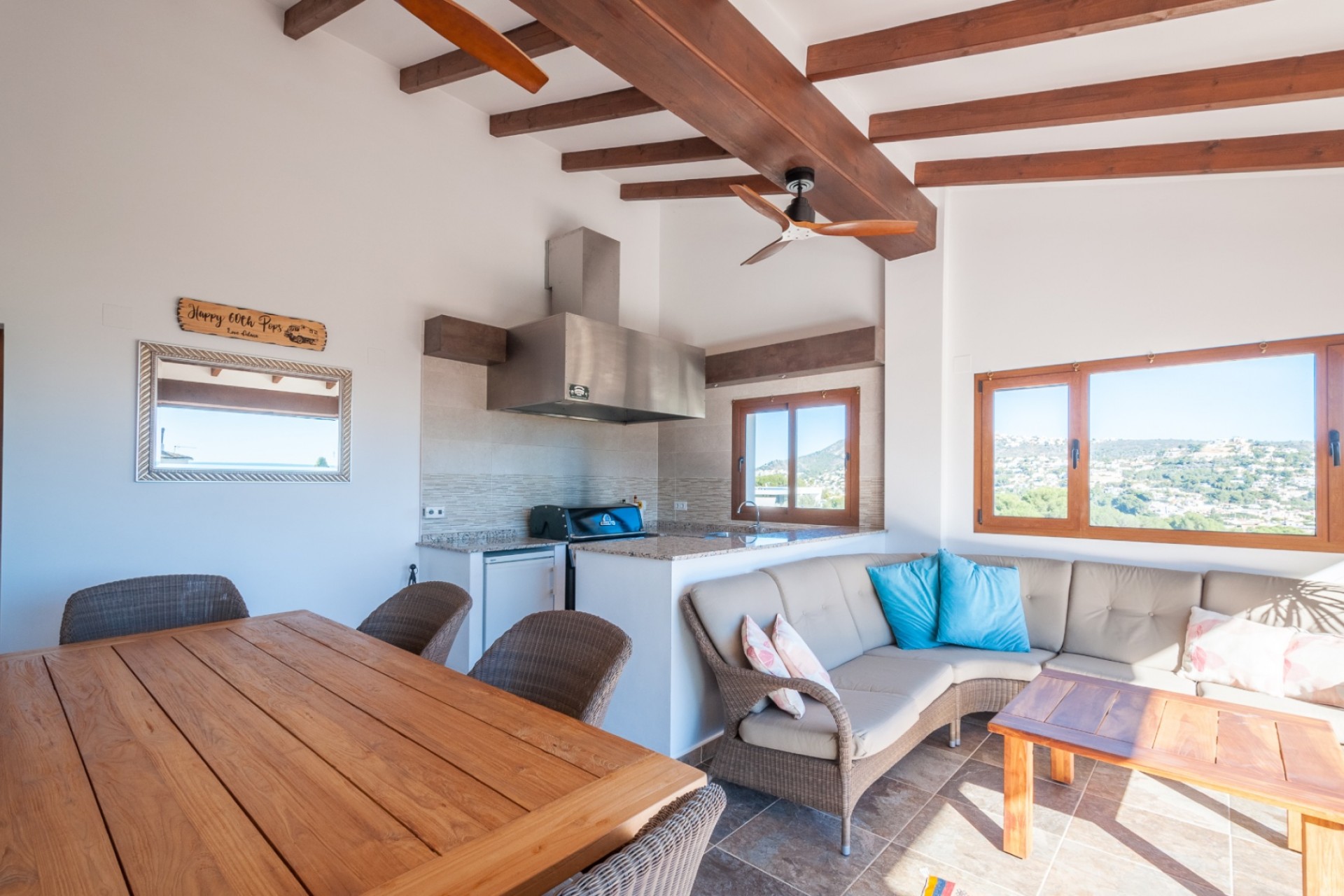 Sale - Villa -
Moraira