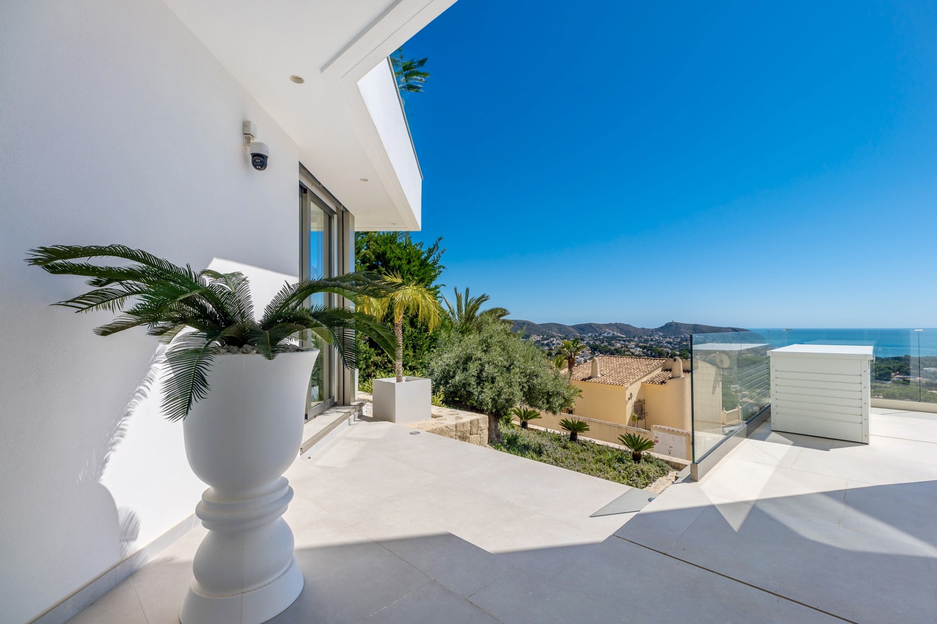 Sale - Villa -
Moraira