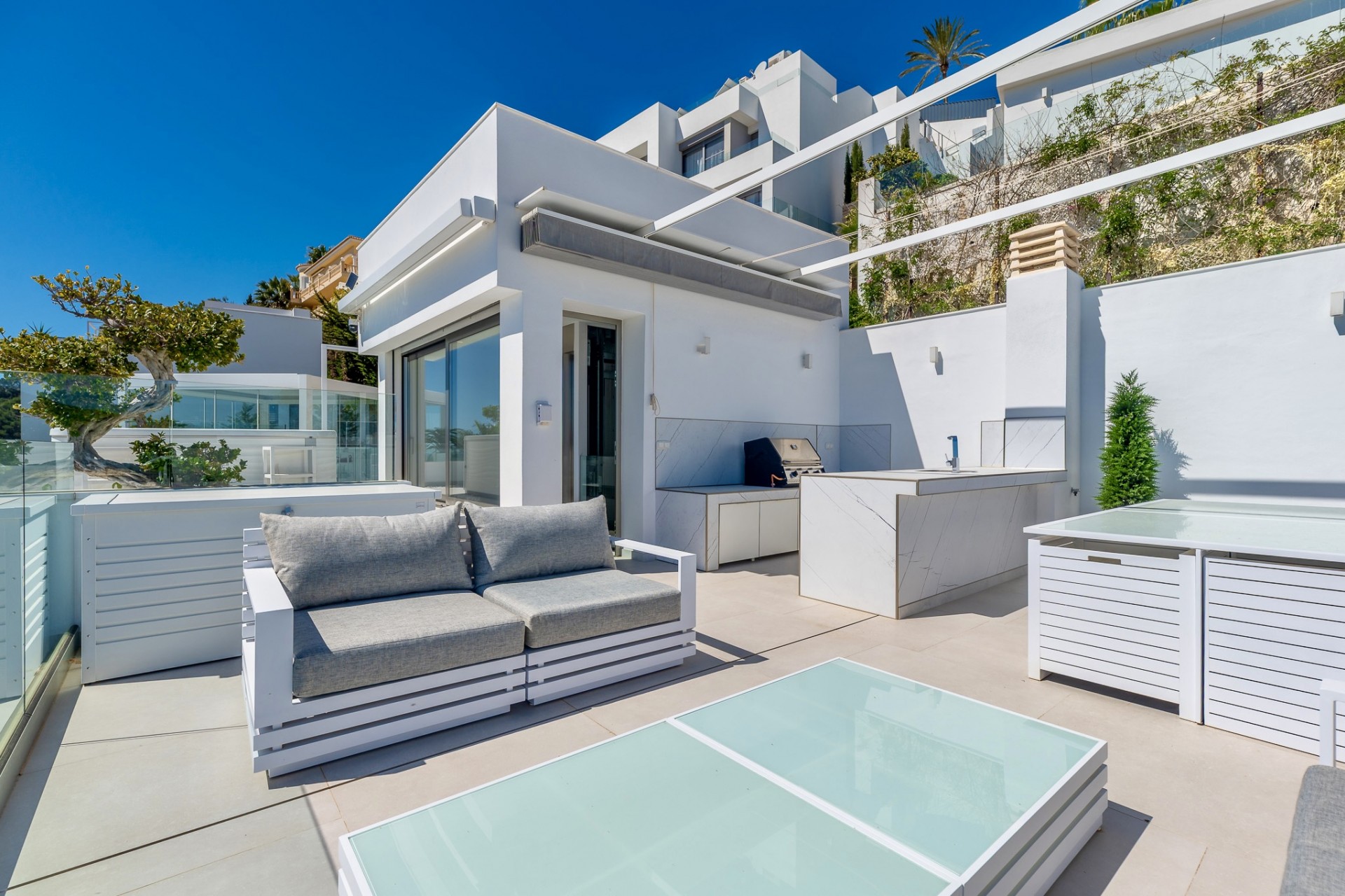 Sale - Villa -
Moraira