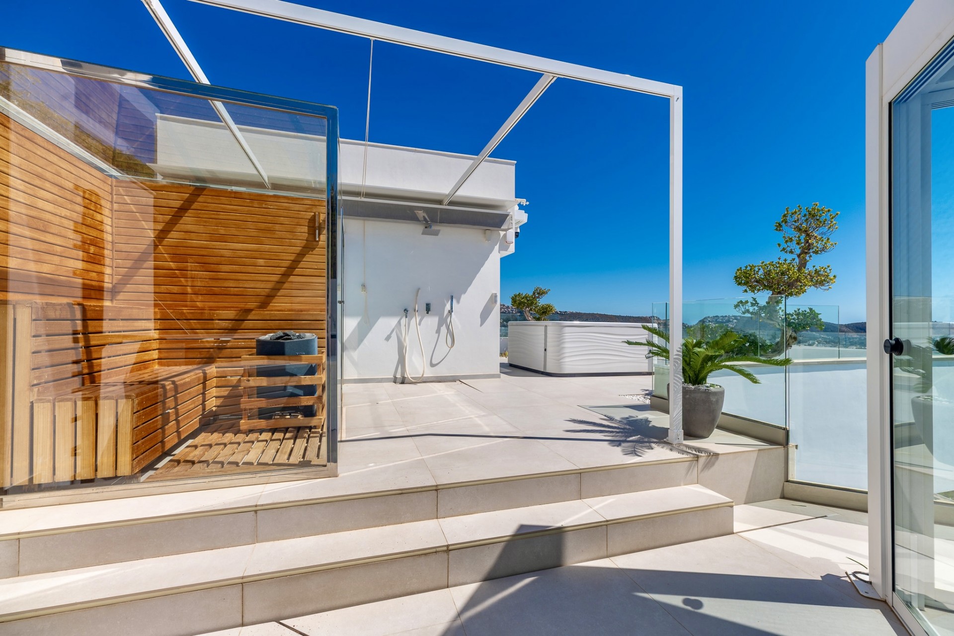 Sale - Villa -
Moraira