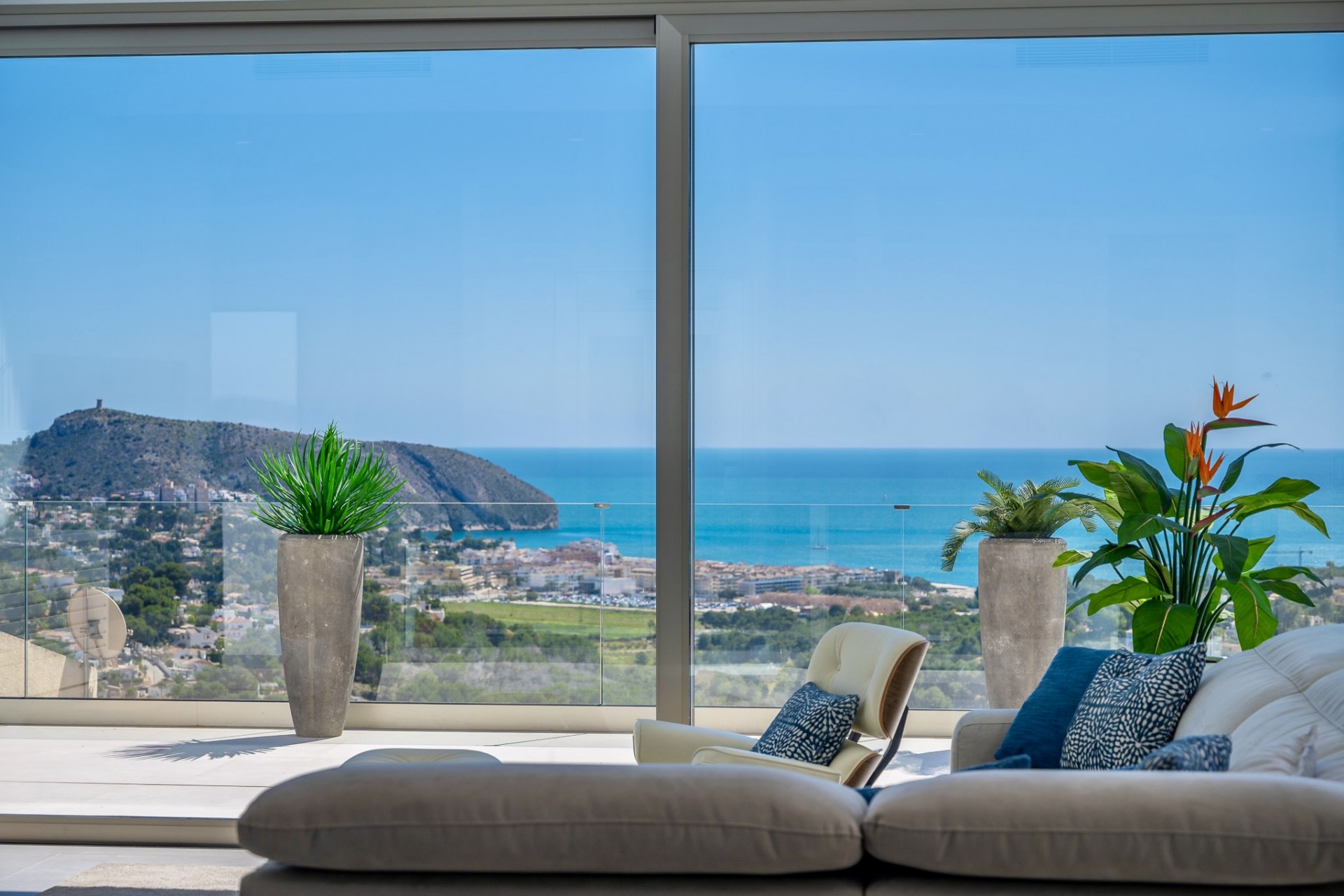 Sale - Villa -
Moraira