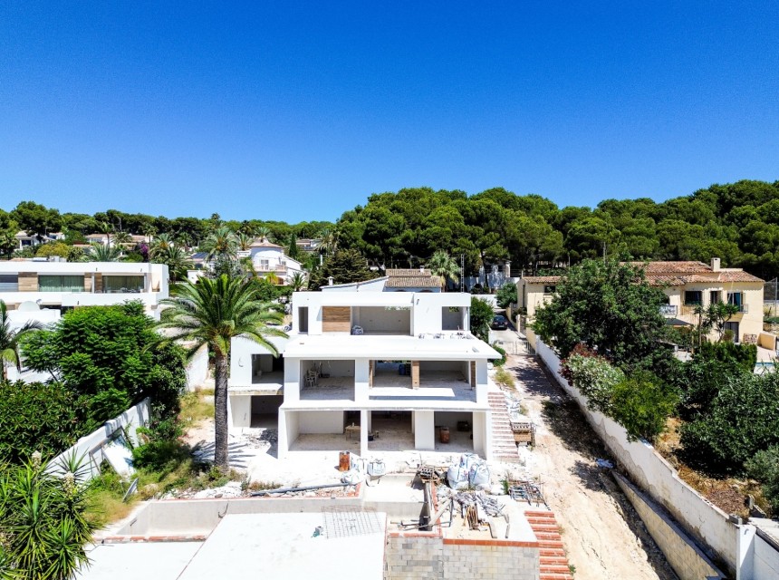 Sale - Villa -
Moraira