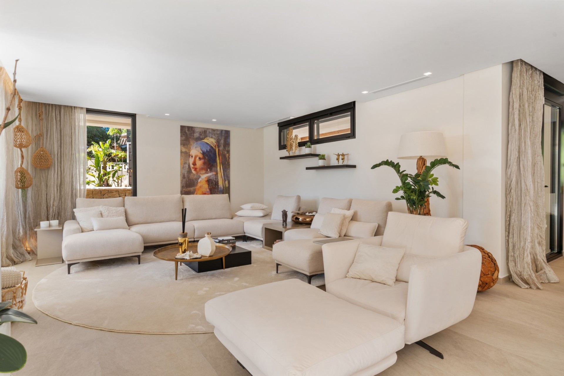 Sale - Villa -
Moraira