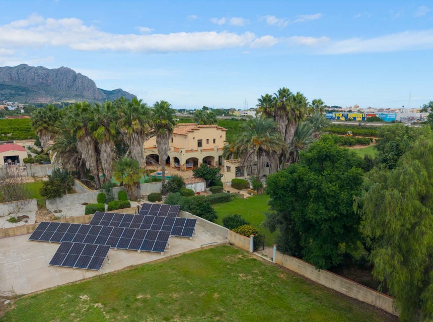 Sale - Villa -
Ondara