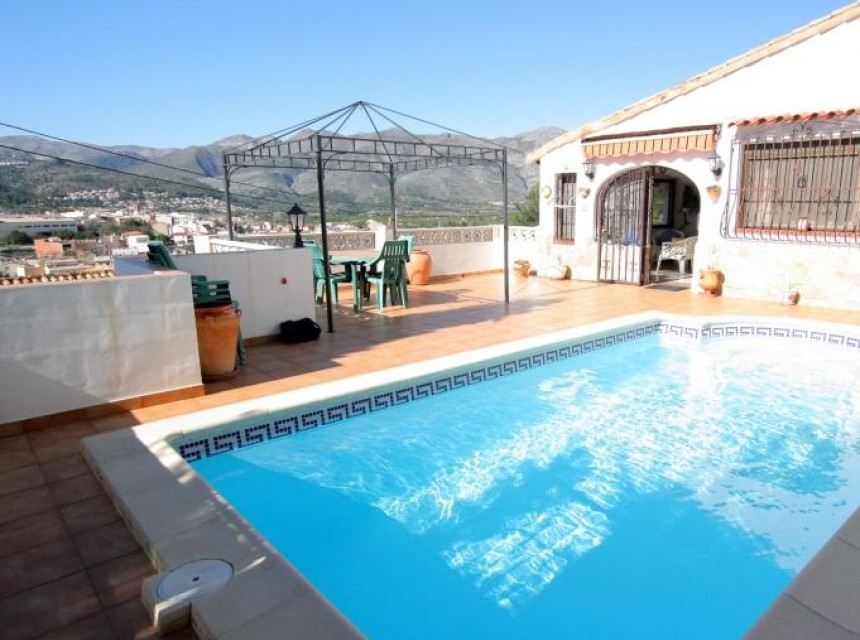 Sale - Villa -
Orba