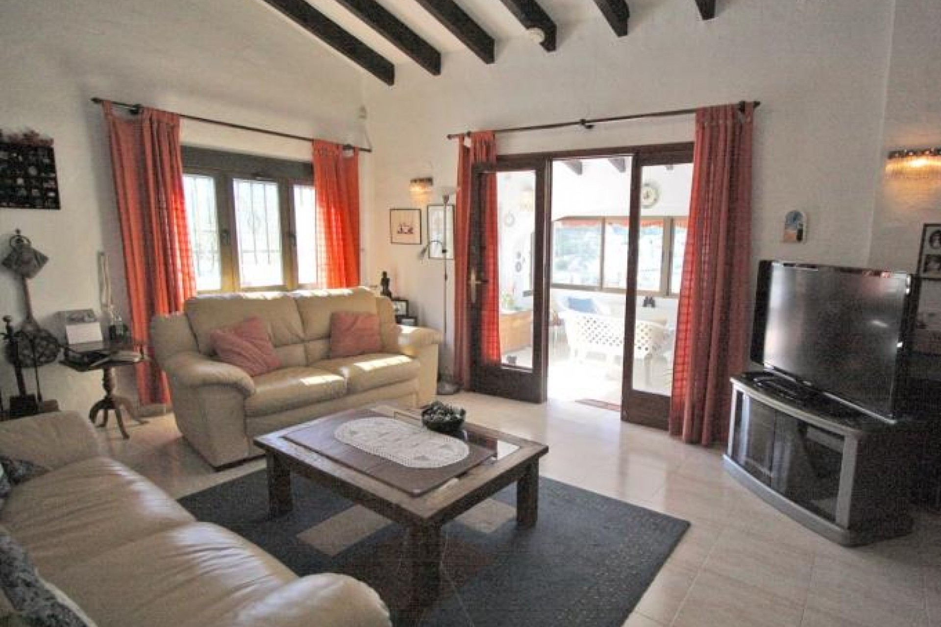 Sale - Villa -
Orba